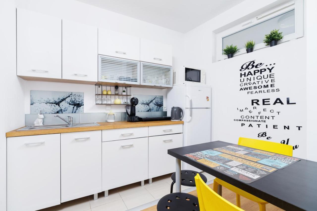 Studio Pradnik Bialy Krakow By Renters Leilighet Eksteriør bilde